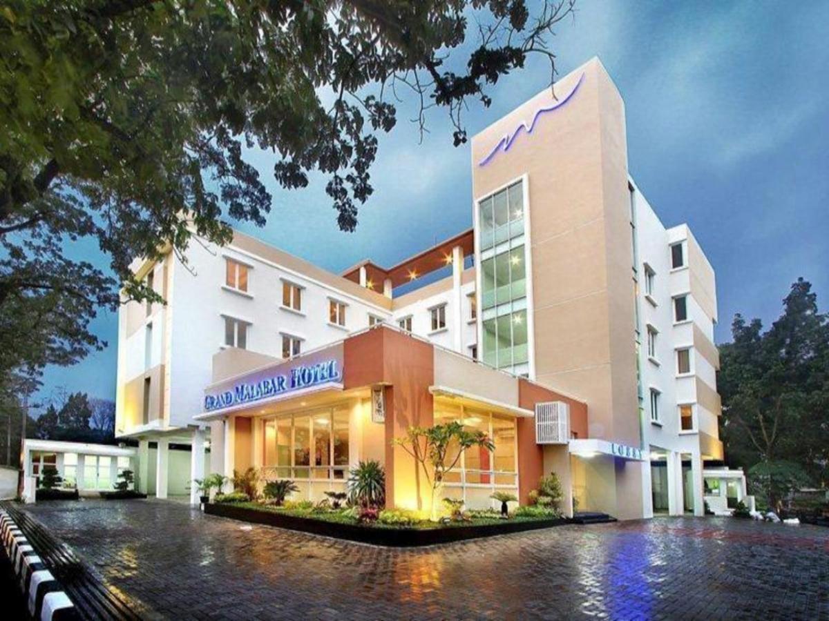 Urbanview Hotel Grand Malabar Bandung Exterior foto